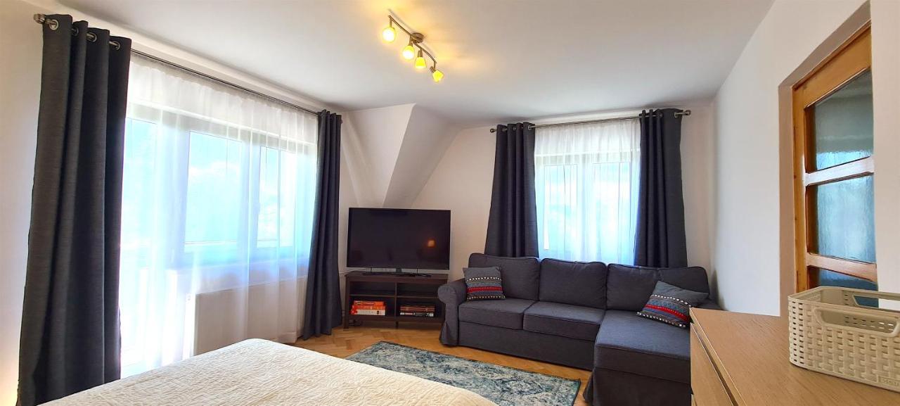 Apartamenty Skalna Chata ซาโกปาเน ภายนอก รูปภาพ